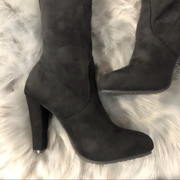 Black Over knee high heeled boots - Picture 7 of 8